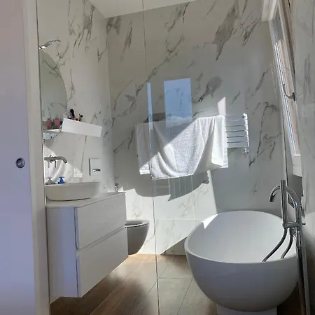 Oro, 8 Apartment Bellano